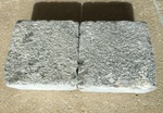Pavé gris en pierre AZUL LOURI Bouchardé + tambouriné 15x15x5cm