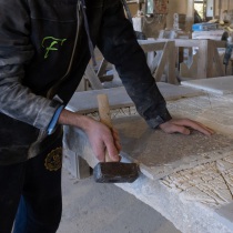 Atelier tailleur sur pierre provenance Dordogne