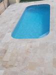 Travertin pierre en terrasse extérieure plage de piscine et margelle livraison Montpellier 34
