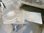 Plan vasque en marbre Blanc de Carrare adouci