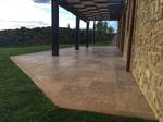 Pierre naturelle de France Mauvy terrasse et margelle de piscine