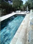 Duo quartzite tropical et travertin pour projets inter-régionaux Occitanie-Pays de Loire