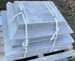 Montagnac gris finition égrésée pour chapiteaux de pilier