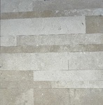 Parement pierre naturelle, face brossée arêtes vives