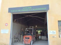 Atelier taille de pierre et marbrerie