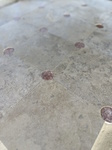 Montagnac Doré + Cabochon rond en Travertin rouge